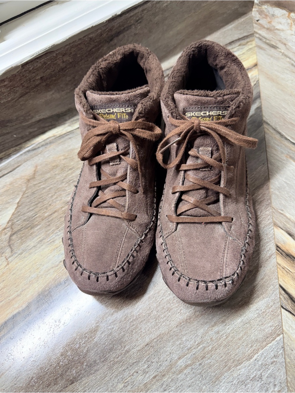 Skechers relaxed fit bikers totem pole boots